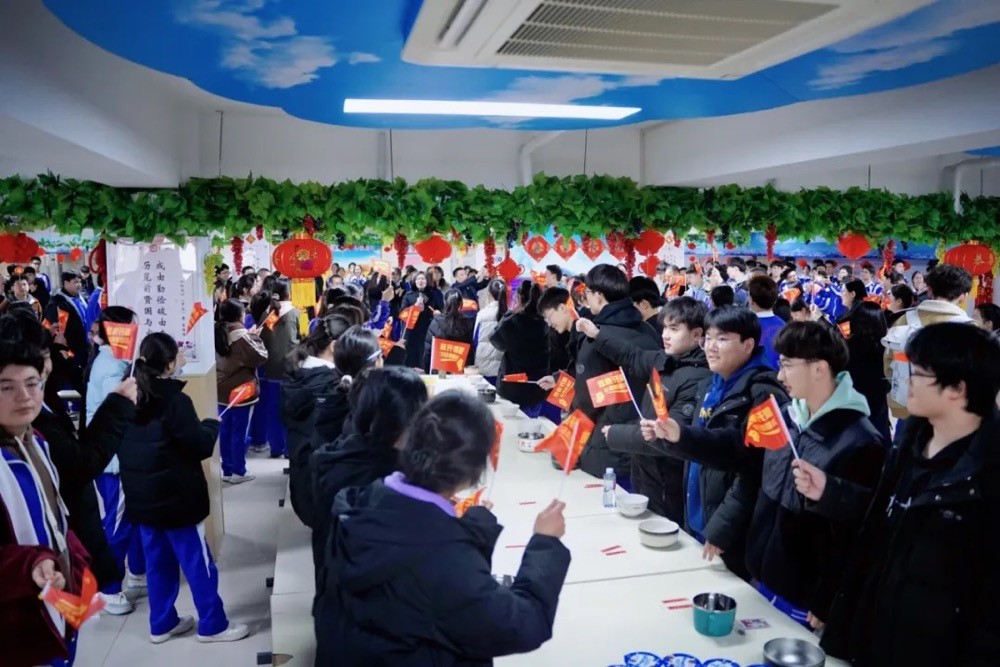 WeChat33e9eb815fe7d52102b72391d59c6486.jpg WeChat33e9eb815fe7d52102b72391d59c6486.jpg