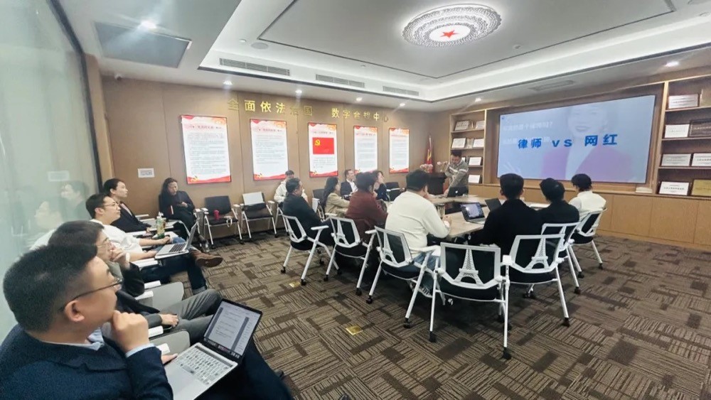 WeChat35c8d8b31f3ca632eb2bd1bc32926e38.jpg WeChat35c8d8b31f3ca632eb2bd1bc32926e38.jpg