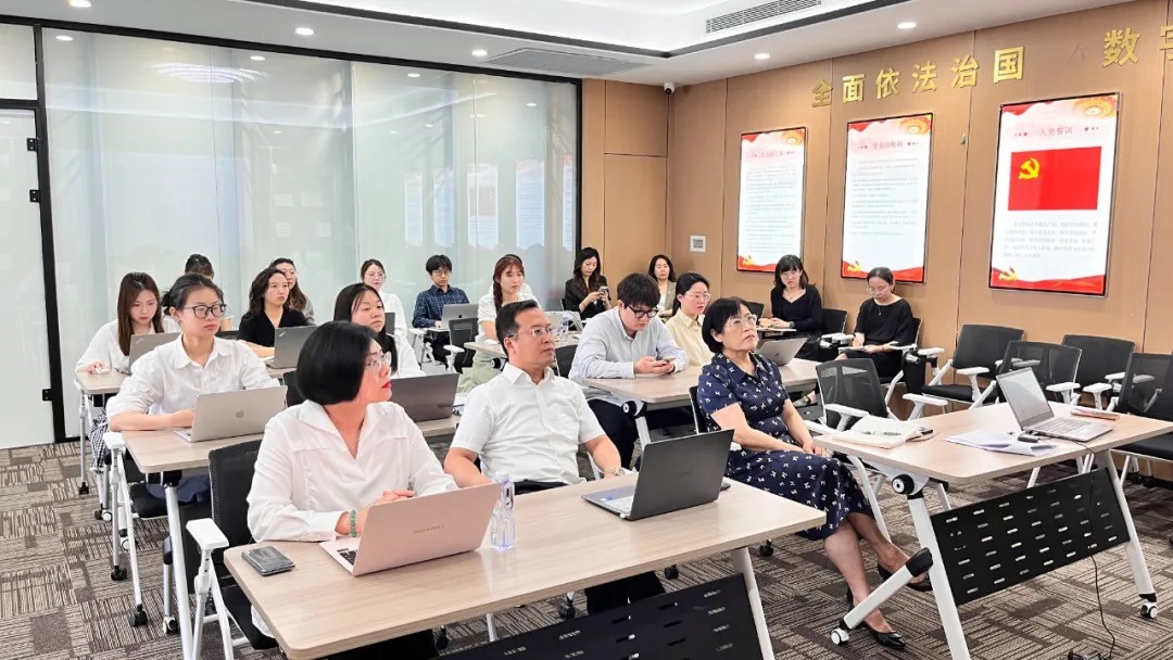 WeChatc19c0d860e06e8926778dc4ead04b685.jpg WeChatc19c0d860e06e8926778dc4ead04b685.jpg