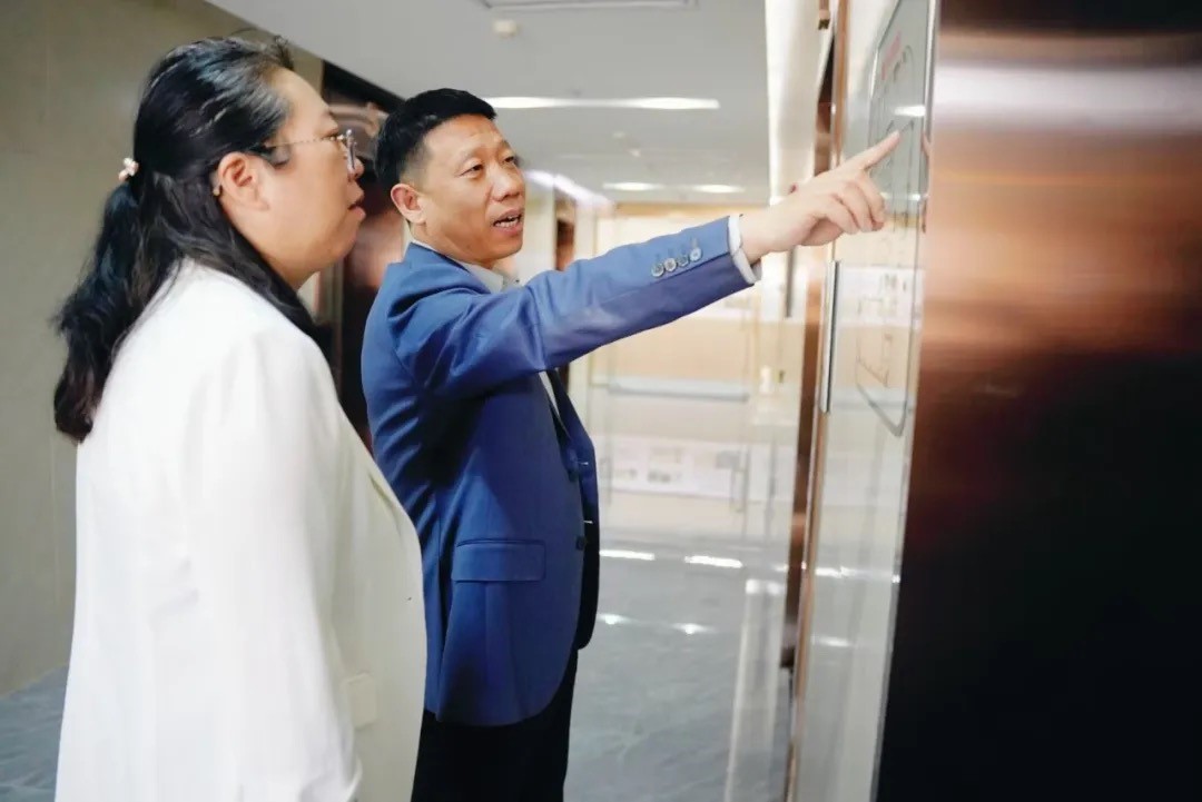 WeChat65288767f1a8c6bc5835eb676e4527db.jpg WeChat65288767f1a8c6bc5835eb676e4527db.jpg
